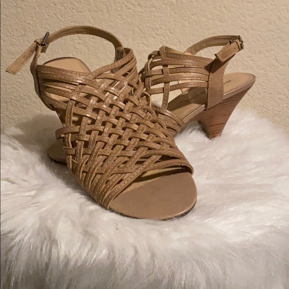 Audrey Brooke Sandals